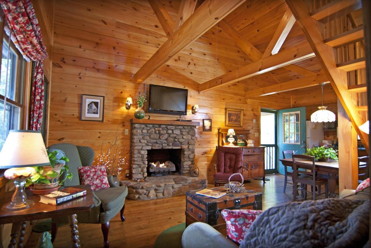 Mountain Springs Cabins Candler Zewnętrze zdjęcie