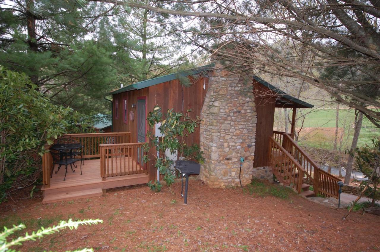 Mountain Springs Cabins Candler Zewnętrze zdjęcie